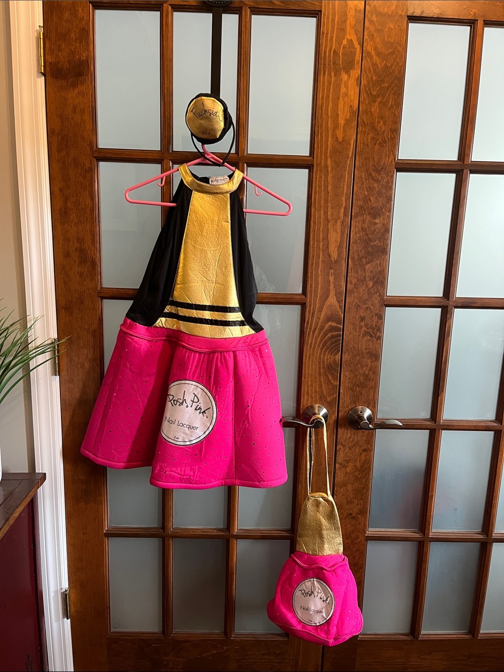 3 piece Nail polish bottle costume.